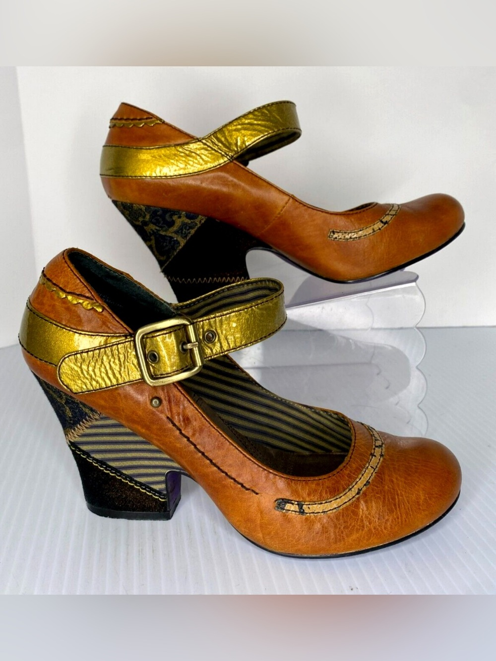 Bobbi Blu Spruce Heel Pumps